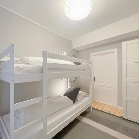 Apartment Homely By Cph Canals