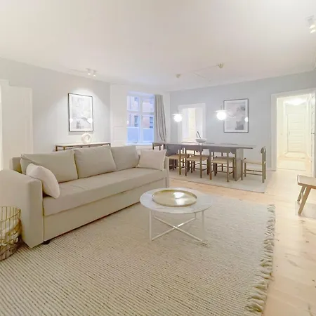 Homely By Cph Canals *