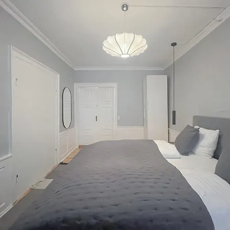 Homely By Cph Canals